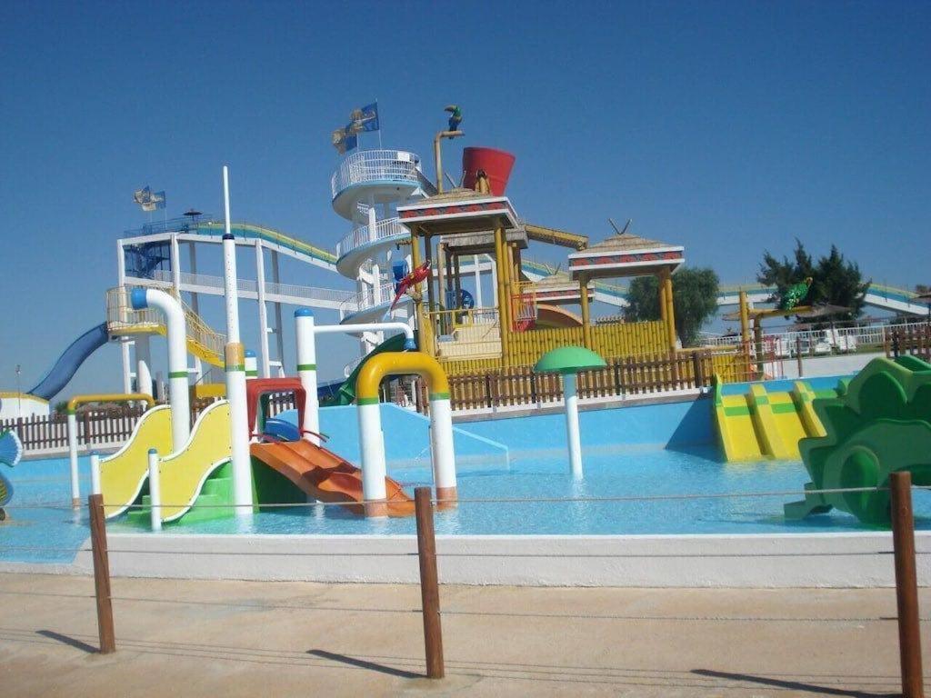 Luxury Two Br Pool View Beach Side Apartment At Algarve'S Longest Beach アルマカオ・デ・ペラ エクステリア 写真